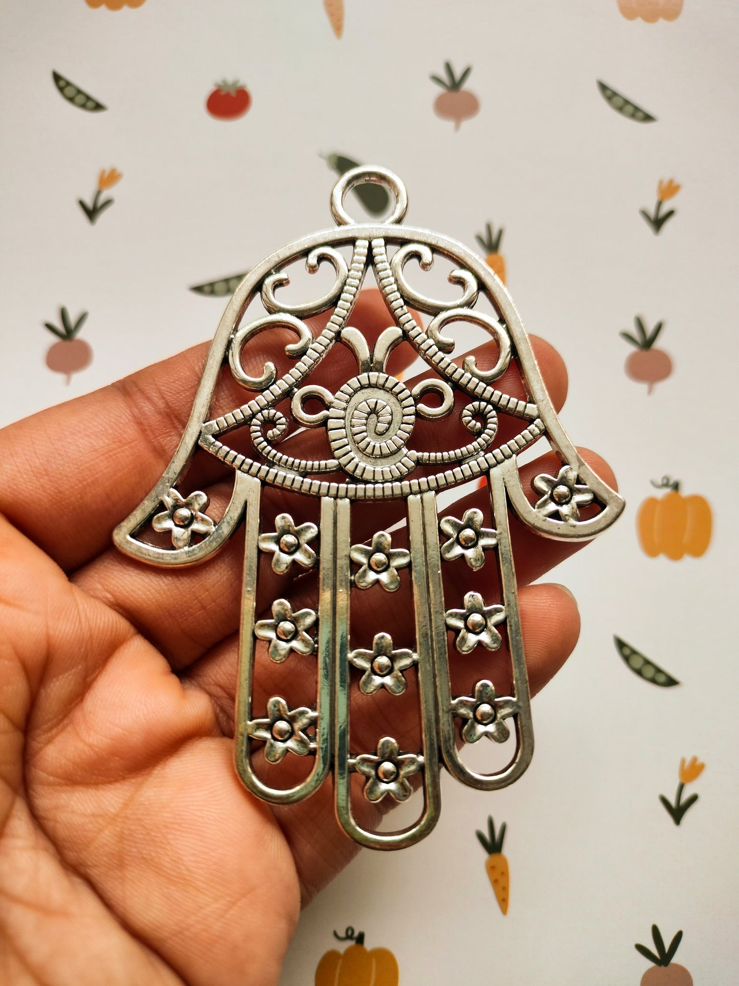 Hamsa Large Silver