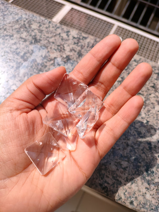 Square Crystals plain glass 22 mm - Set of 20 piece