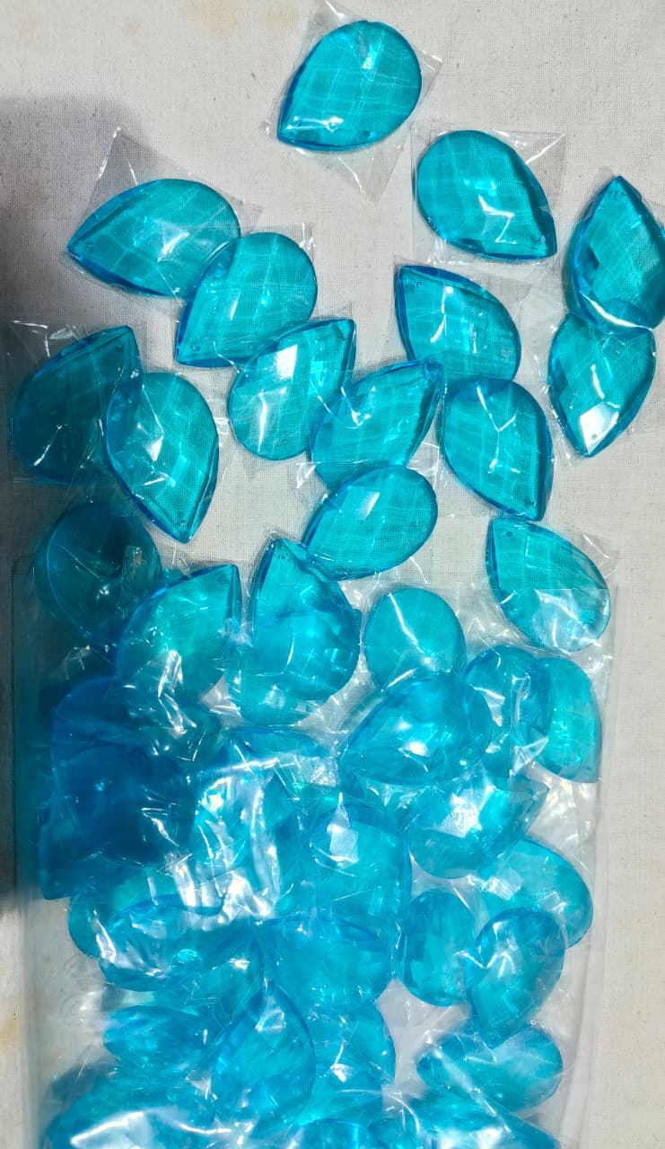 Almond Glass Crystal 50 mm | Aqua Blue