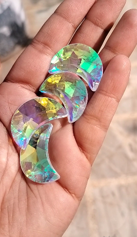 Moon Glass Crystal AB coated 30 mm